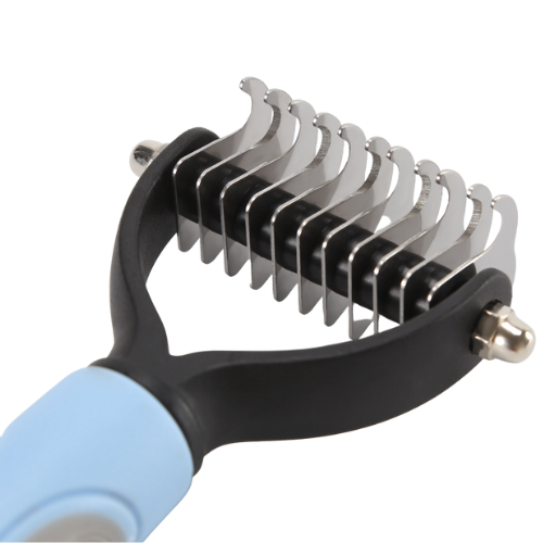 Long_Hair_Pets_Blue_Comb